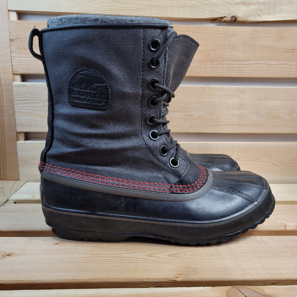 Sorel mens boots size 8.5